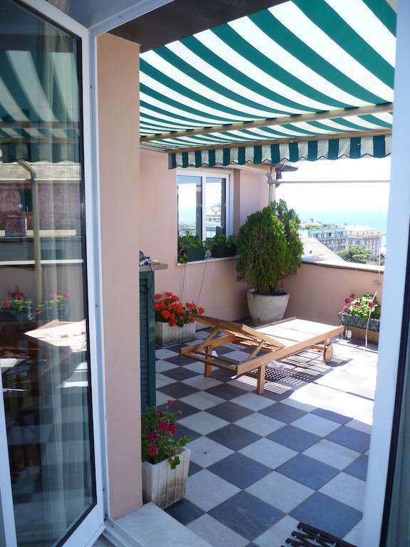 Hotel La Casa Sui Tetti Genua Exterior foto